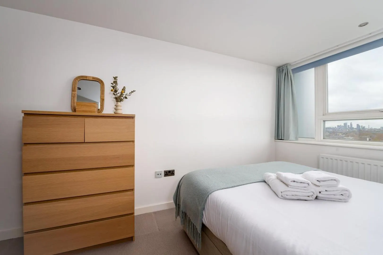 Apartment Guestready - Charming Stay With A Balcony London