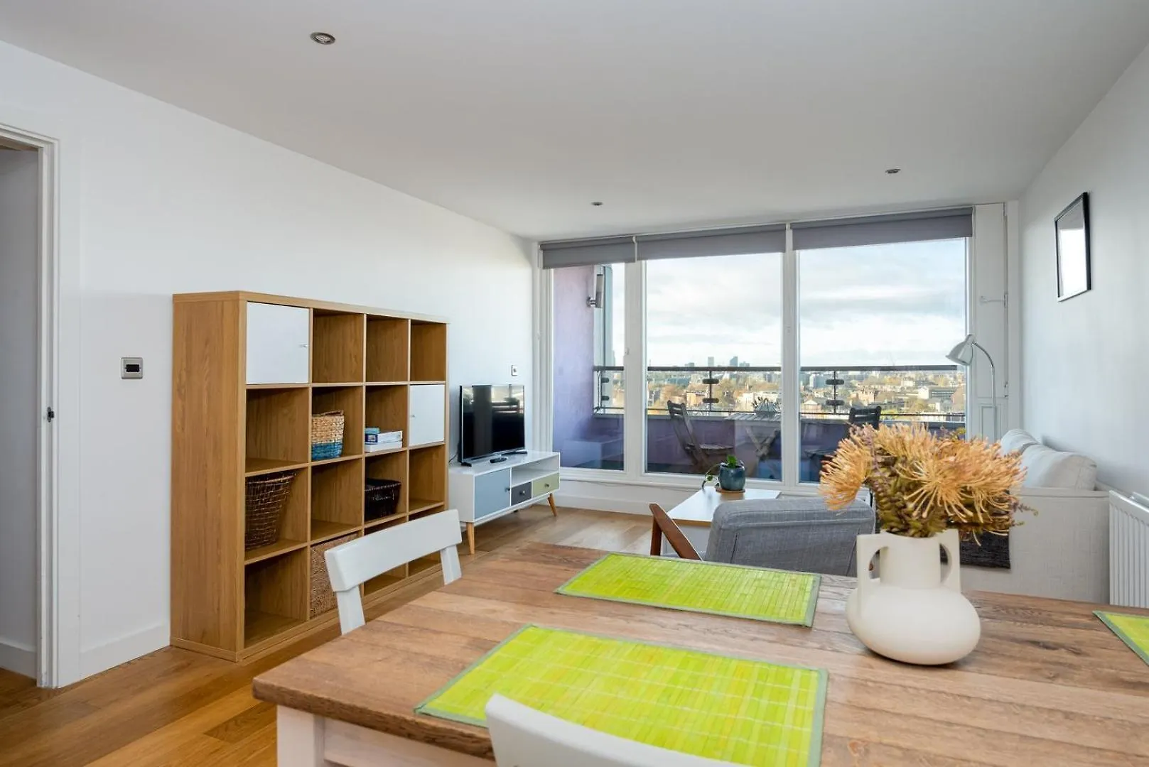 Guestready - Charming Stay With A Balcony London Apartment