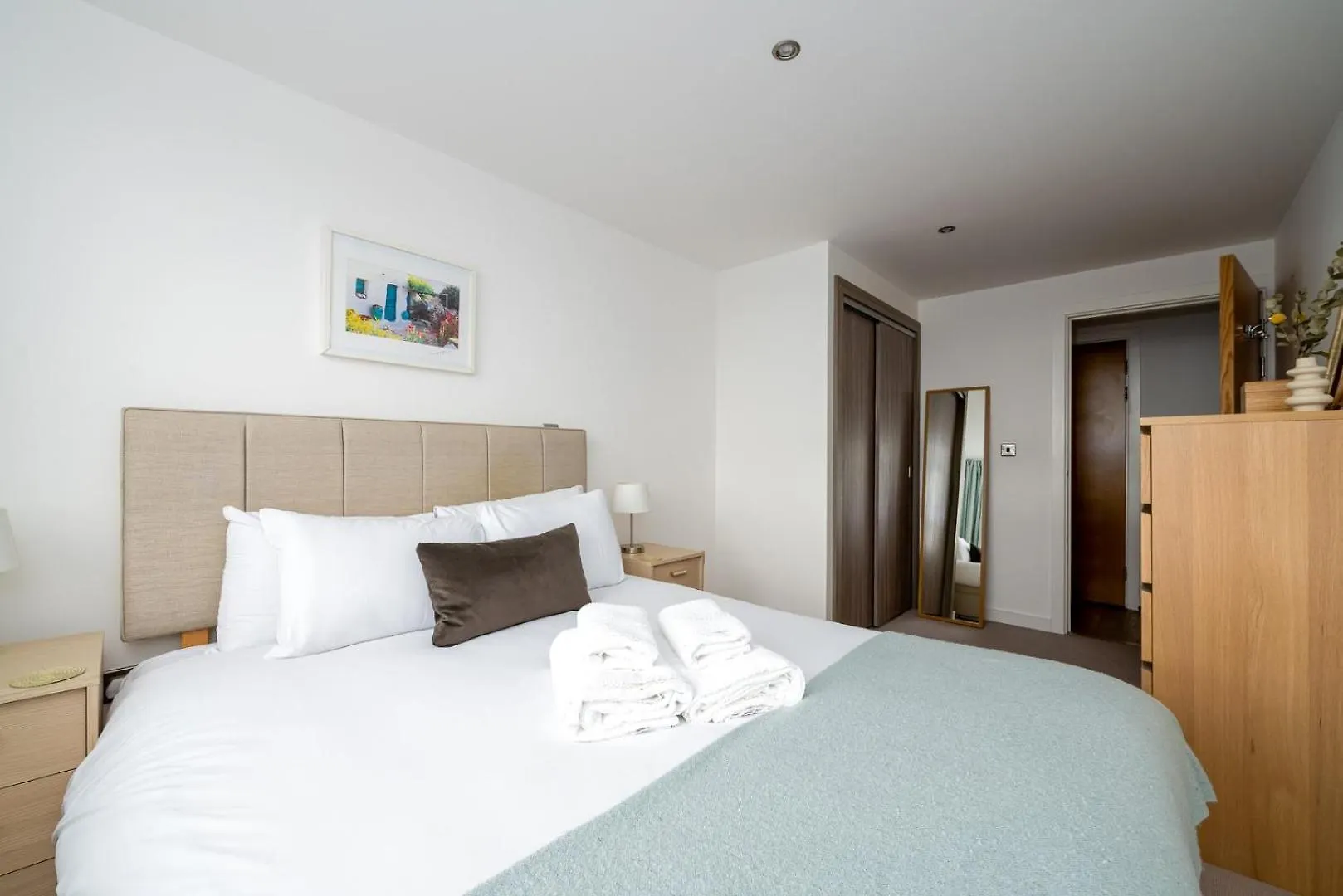 Guestready - Charming Stay With A Balcony London 0*,